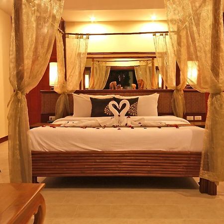 Napalai Pool Villa Resort Паттая Екстер'єр фото
