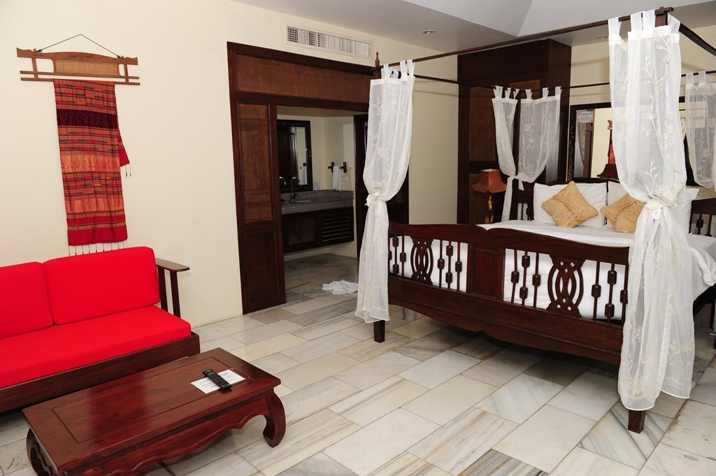 Napalai Pool Villa Resort Паттая Екстер'єр фото
