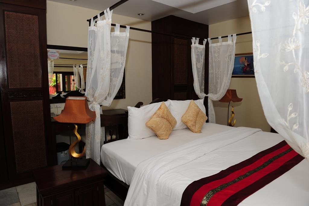 Napalai Pool Villa Resort Паттая Екстер'єр фото