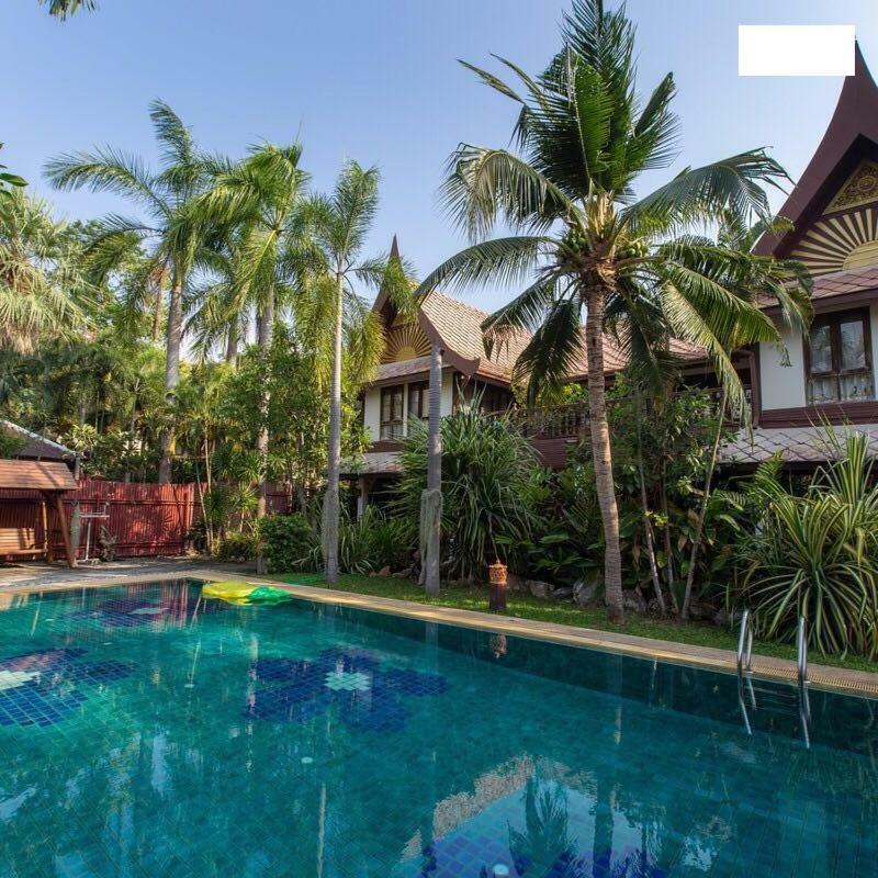 Napalai Pool Villa Resort Паттая Екстер'єр фото
